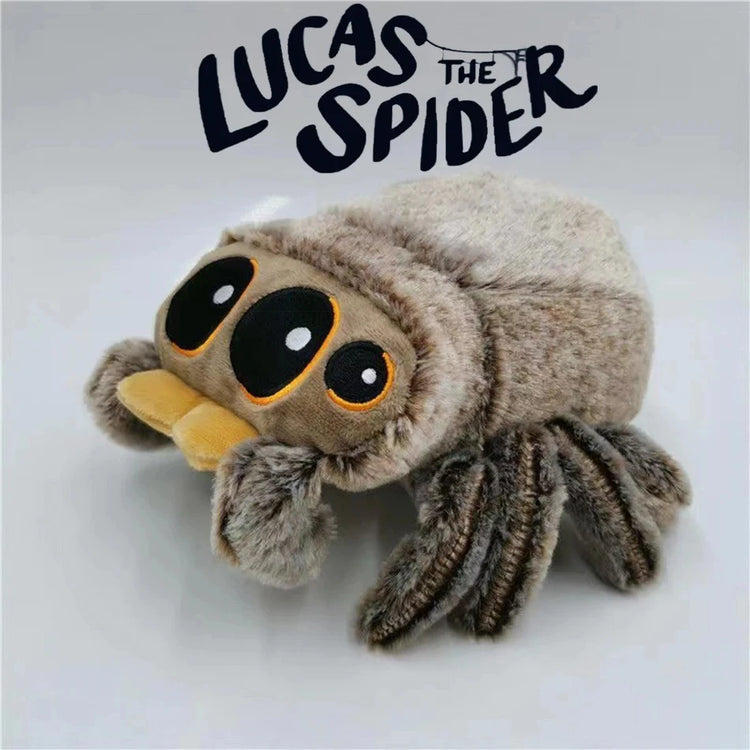 Lucas a Aranha pelúcia