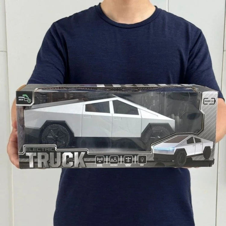 Caminhão Futurista TESLA CYBER TRUCK