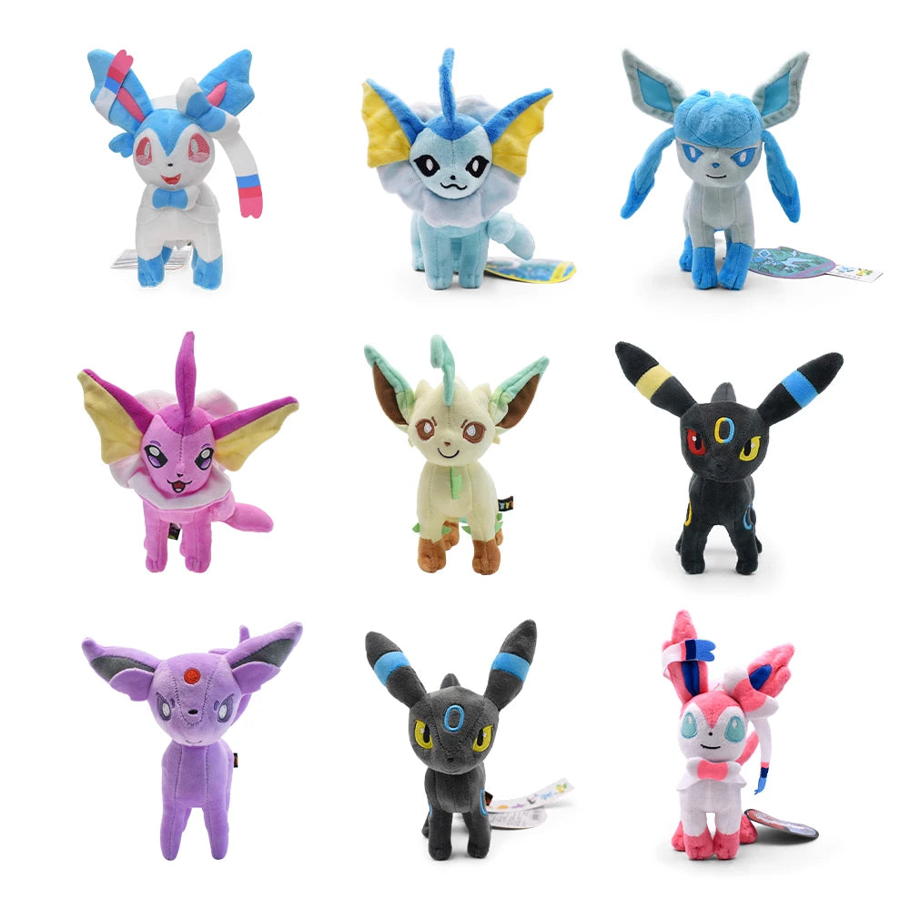 Pelúcias Pokemon Eevee e Evoluções